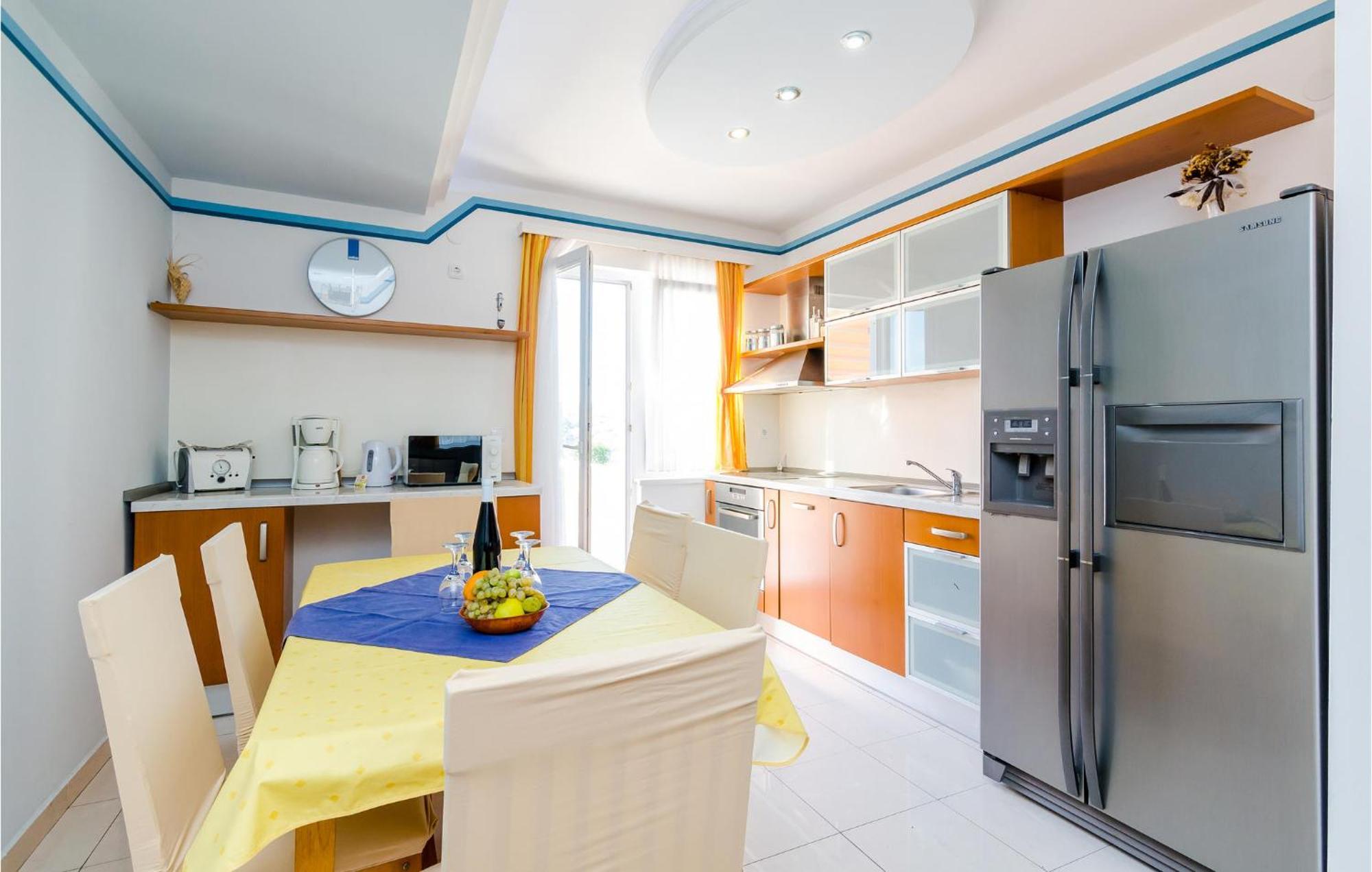 Gorgeous Apartment In Slano With Kitchen Εξωτερικό φωτογραφία